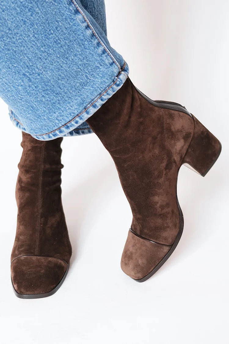 Victoria – Square-Toe Heeled Boots
