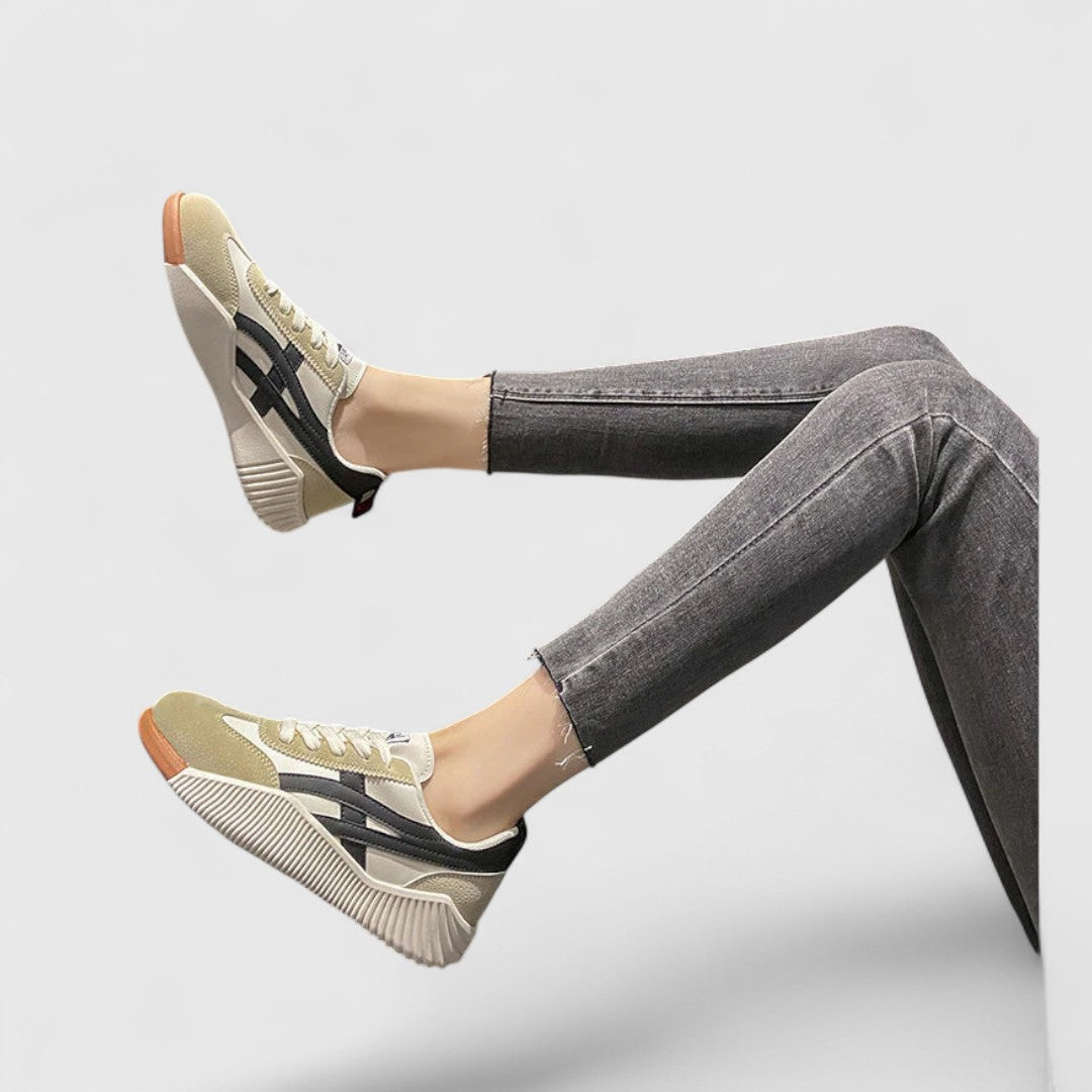 LUNA - Everyday Support Sneakers