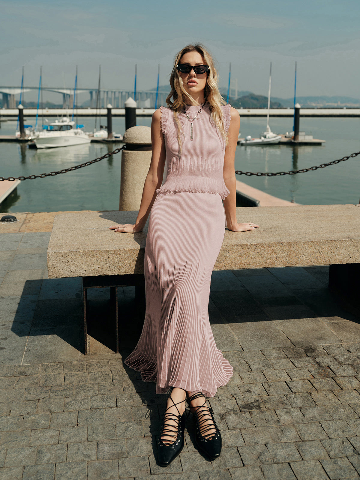 Mesh Panel Pleated Skirt