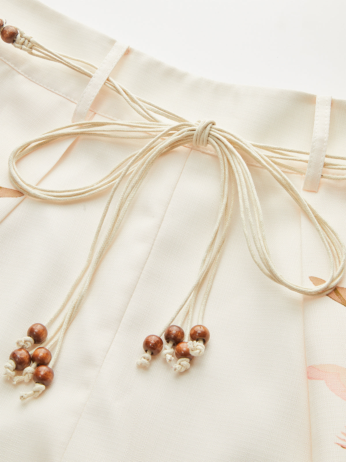 Belted Tropical Print Mid-Waist Shorts