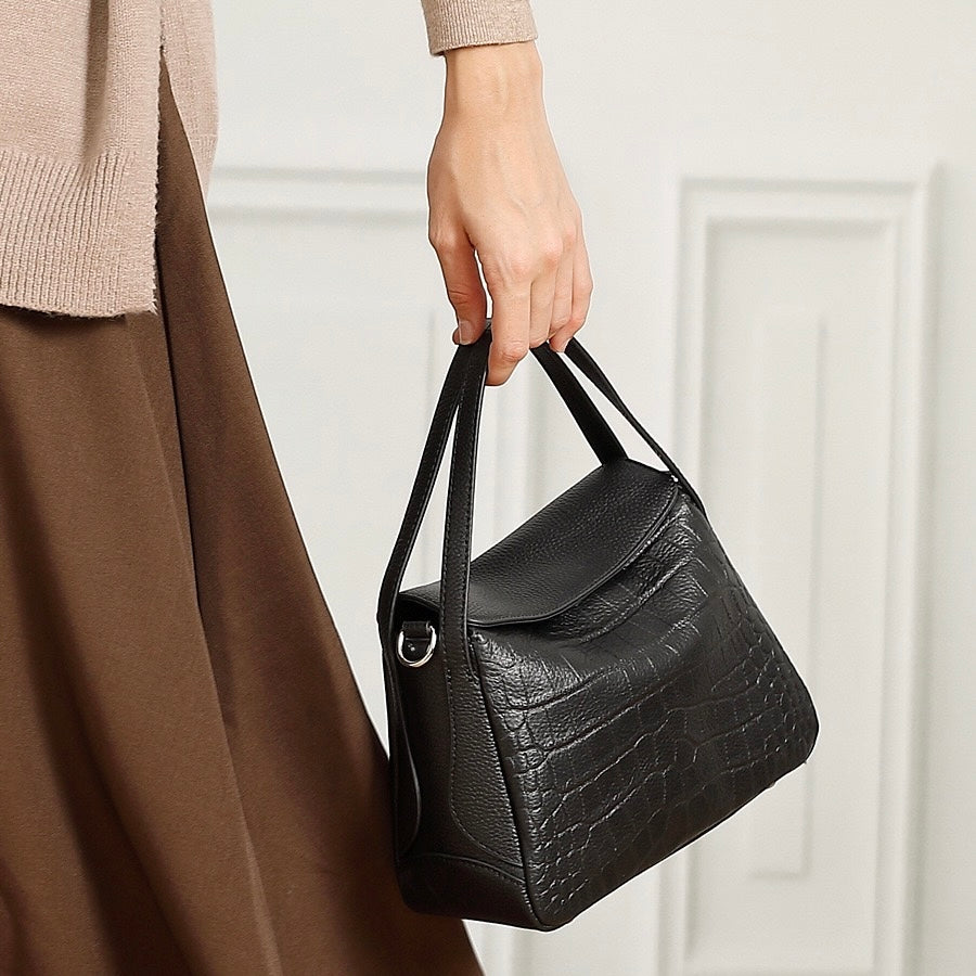 Women's Genuine Leather Croc-Embossed Crossbody Bag