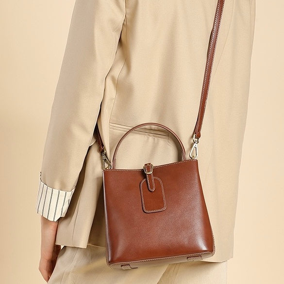 Large Capacity Women's Genuine Leather Bucket Crossbody Handbag