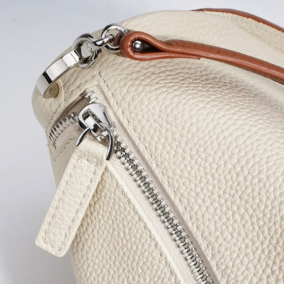 Women's Genuine Leather Minimalist Crossbody Shoulder Toast Bag