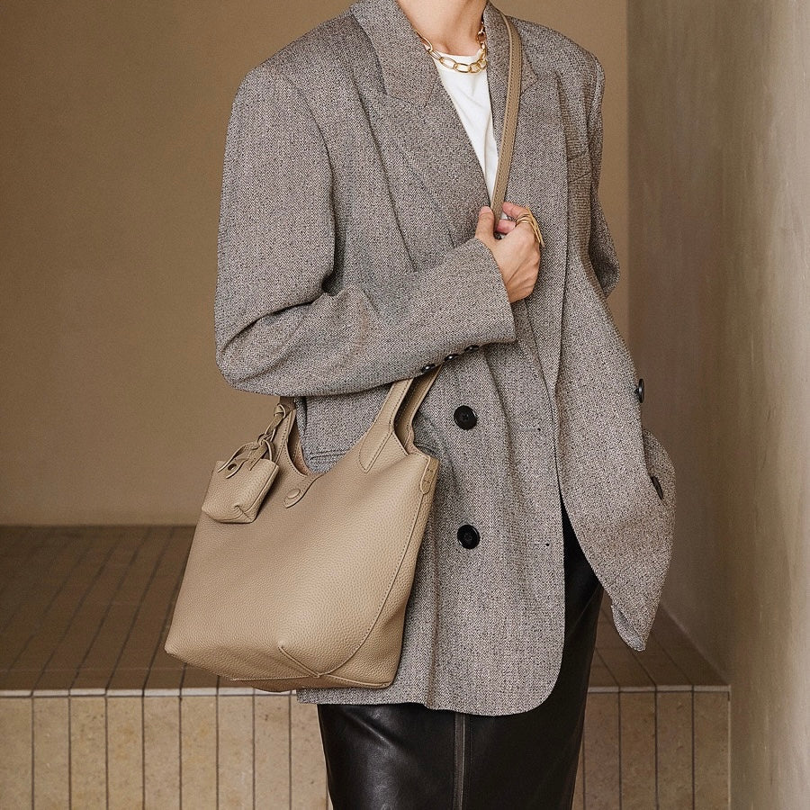 Women's Elegant Pebbled Leather Bucket Bag with Mini Pouch