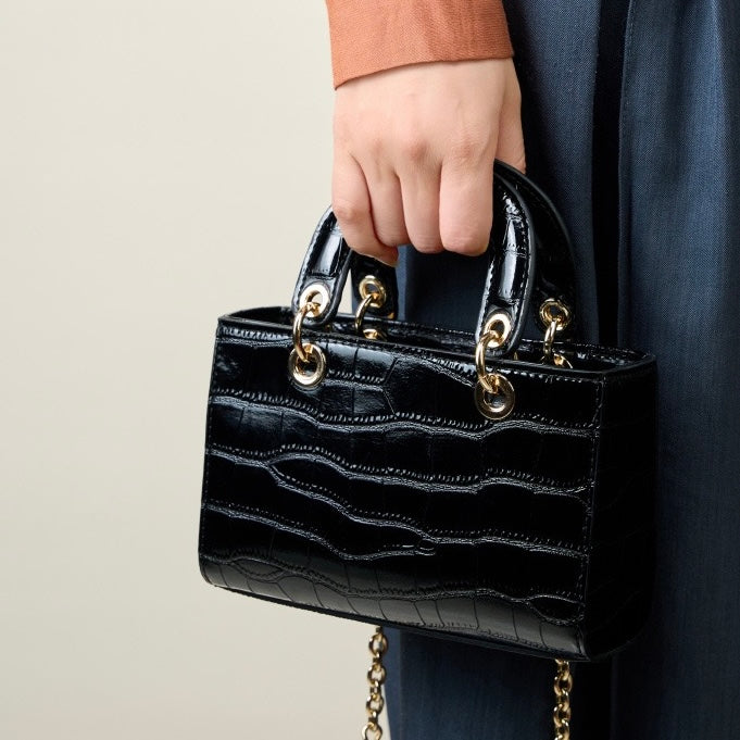 Women’s Genuine Leather Elegant Top-Handle Handbag – Croc Embossed Classic Style