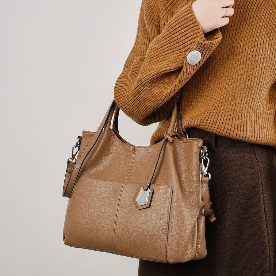 Women’s Genuine Leather Large Capacity Tote Shoulder Bag – Elegant Commuter Style
