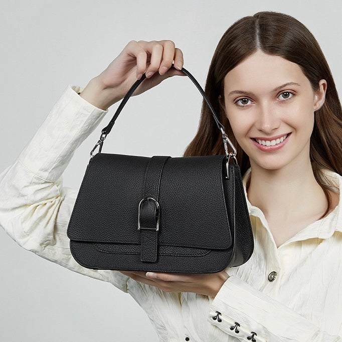 Commuter Minimalist Genuine Leather Saddle Bag