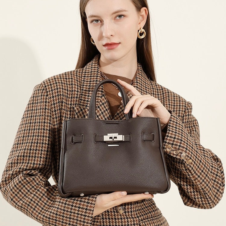 Women's Elegant Pebble Genuine Leather Crossbody Bag