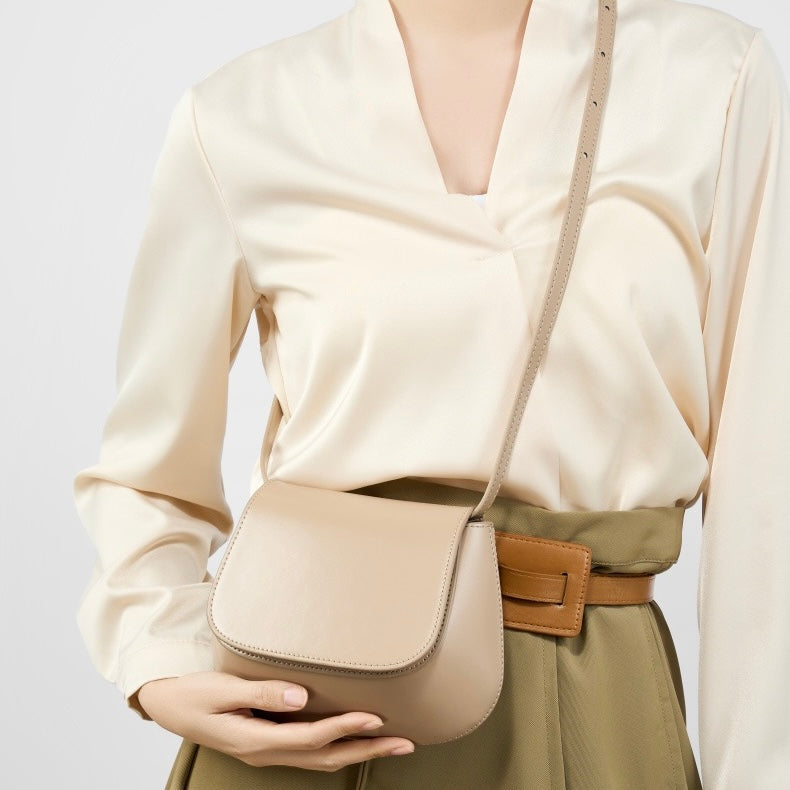 Women’s Genuine Leather Chic Crossbody Saddle Bucket Bag