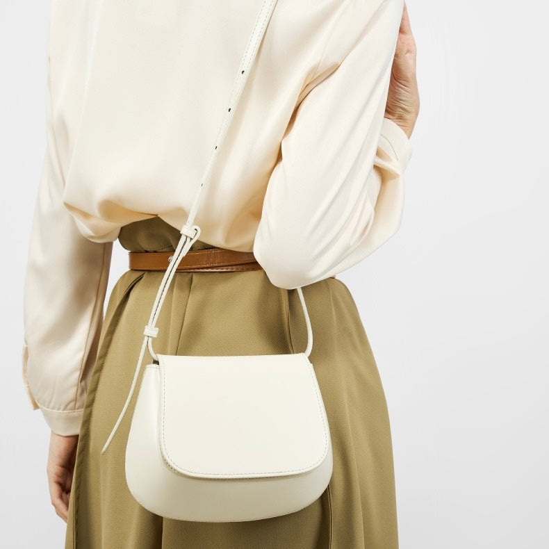 Women’s Genuine Leather Chic Crossbody Saddle Bucket Bag