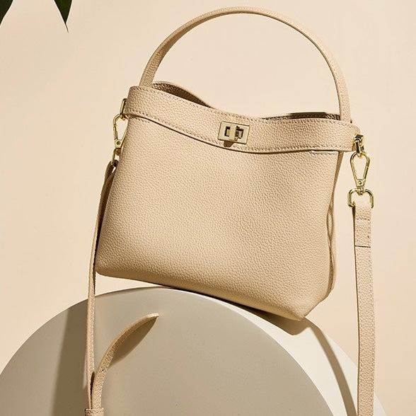 Women’s Genuine Leather Minimalist Bucket Bag