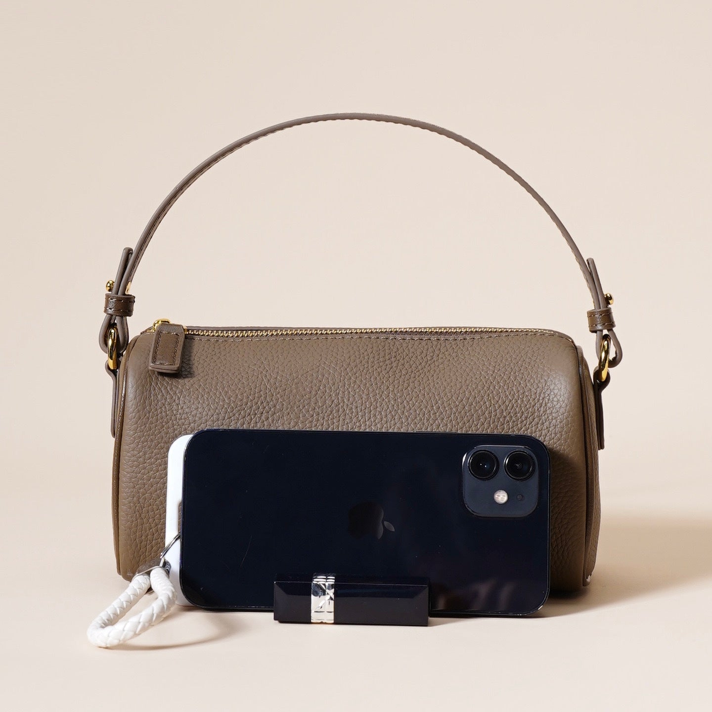 Women’s Genuine Leather Minimalist Quilted Crossbody Clutch Bag