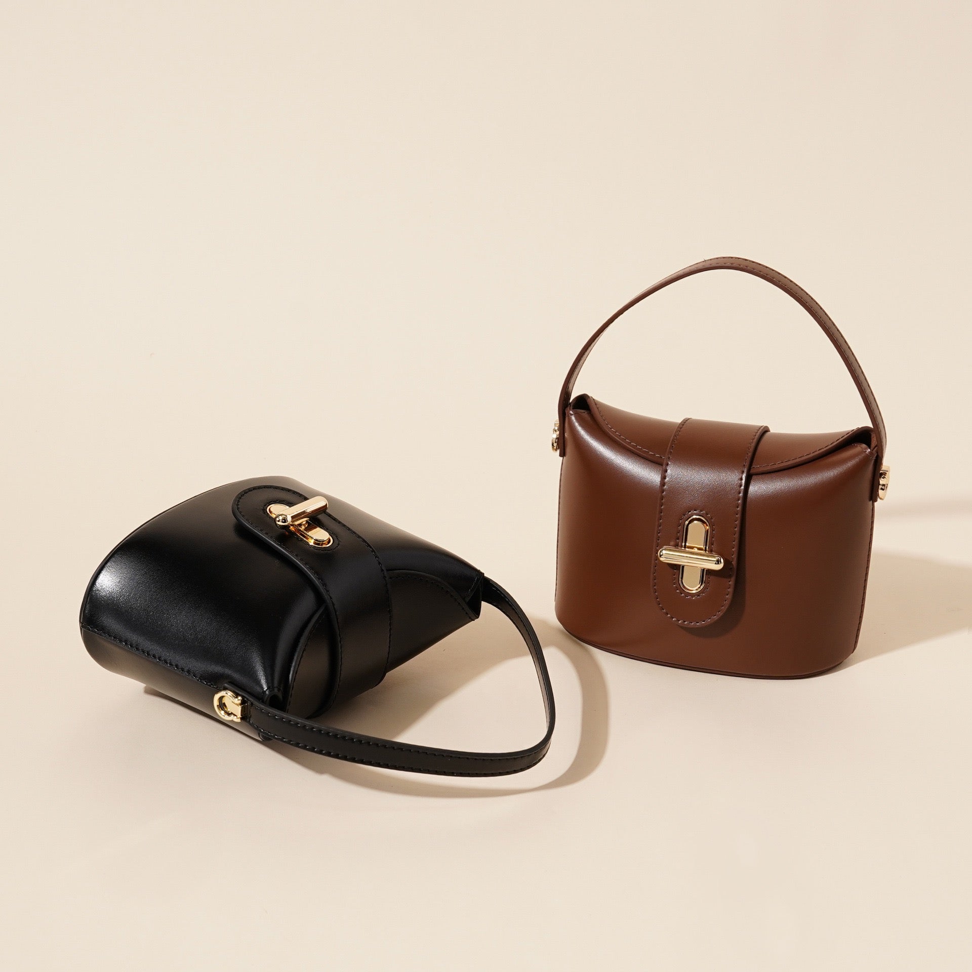 Women’s Genuine Leather Vintage Lock Top Handle Bag