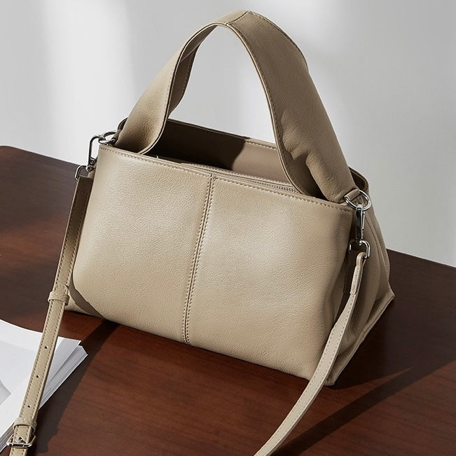 Women’s Genuine Leather Vintage-Style Top-Grain Shoulder Bag in Classic Design