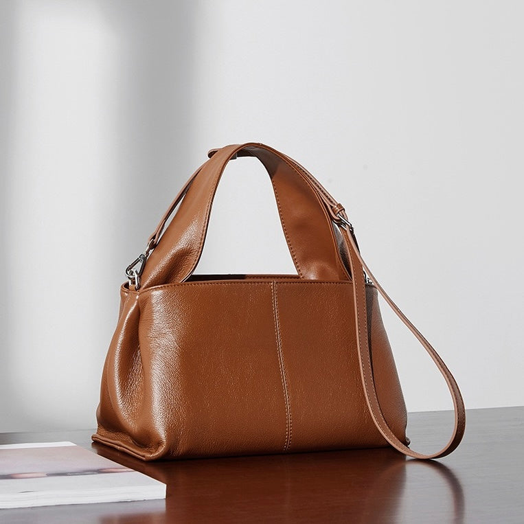 Women’s Genuine Leather Vintage-Style Top-Grain Shoulder Bag in Classic Design