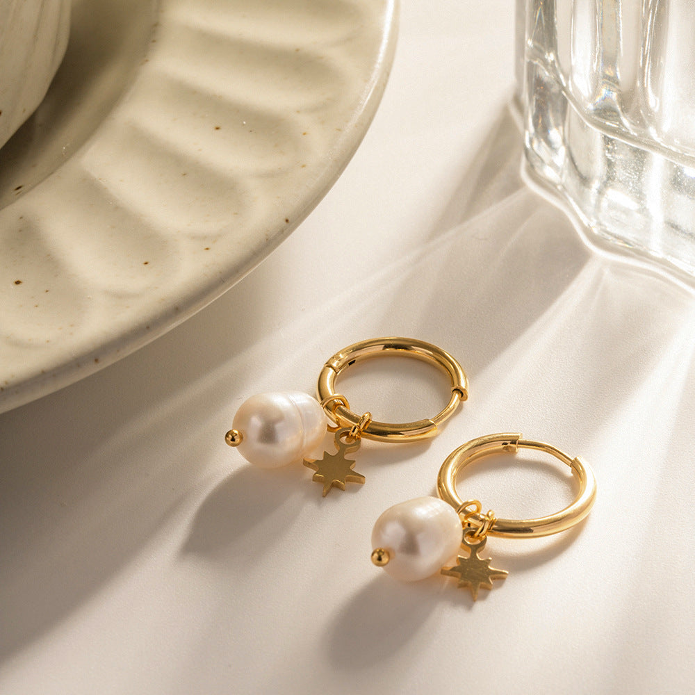 Natural Freshwater Pearl Earrings with Star Pendants