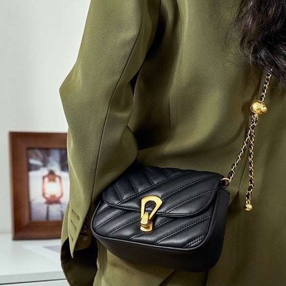 Women’s Genuine Leather Mini Chain Shoulder Bag – 2025 Summer Luxe Edition