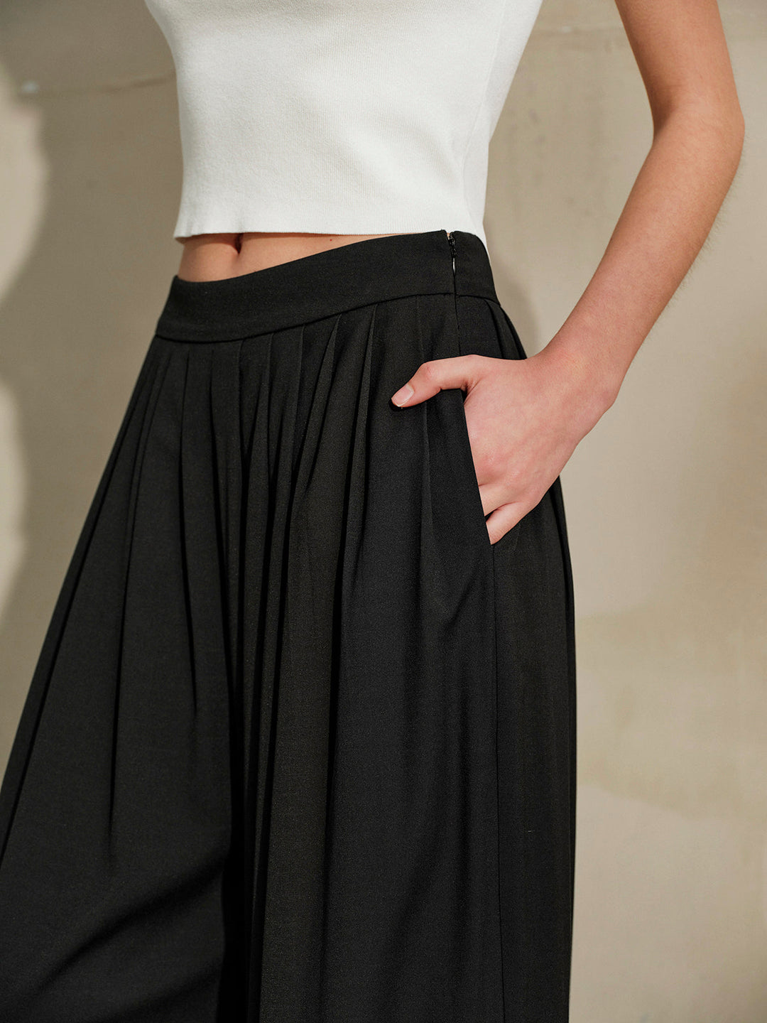 Mid-Waist Pleated Wide Leg Pants