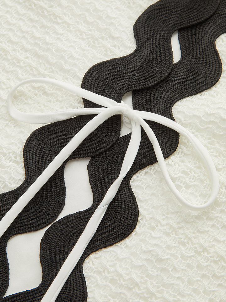 Contrast Trim V-Neck Shorts Set