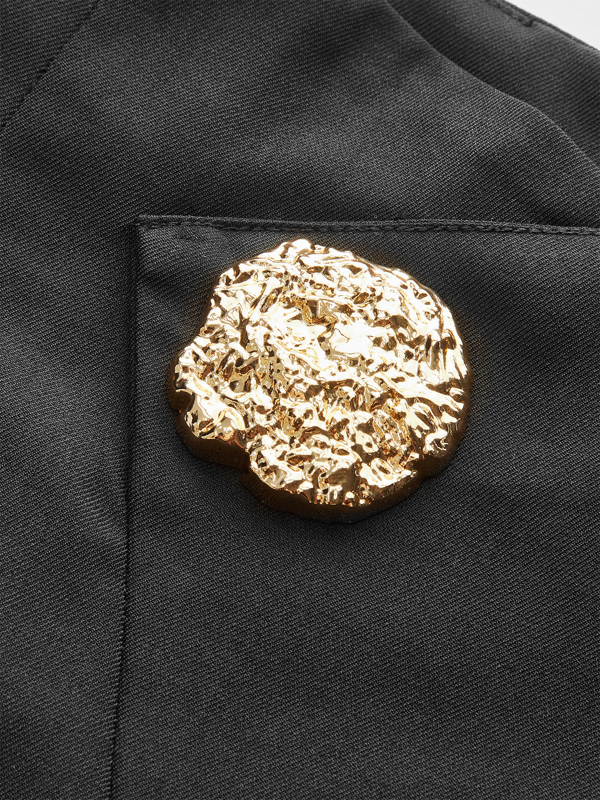 Mid-Waisted Pleated Shorts with Metal Button