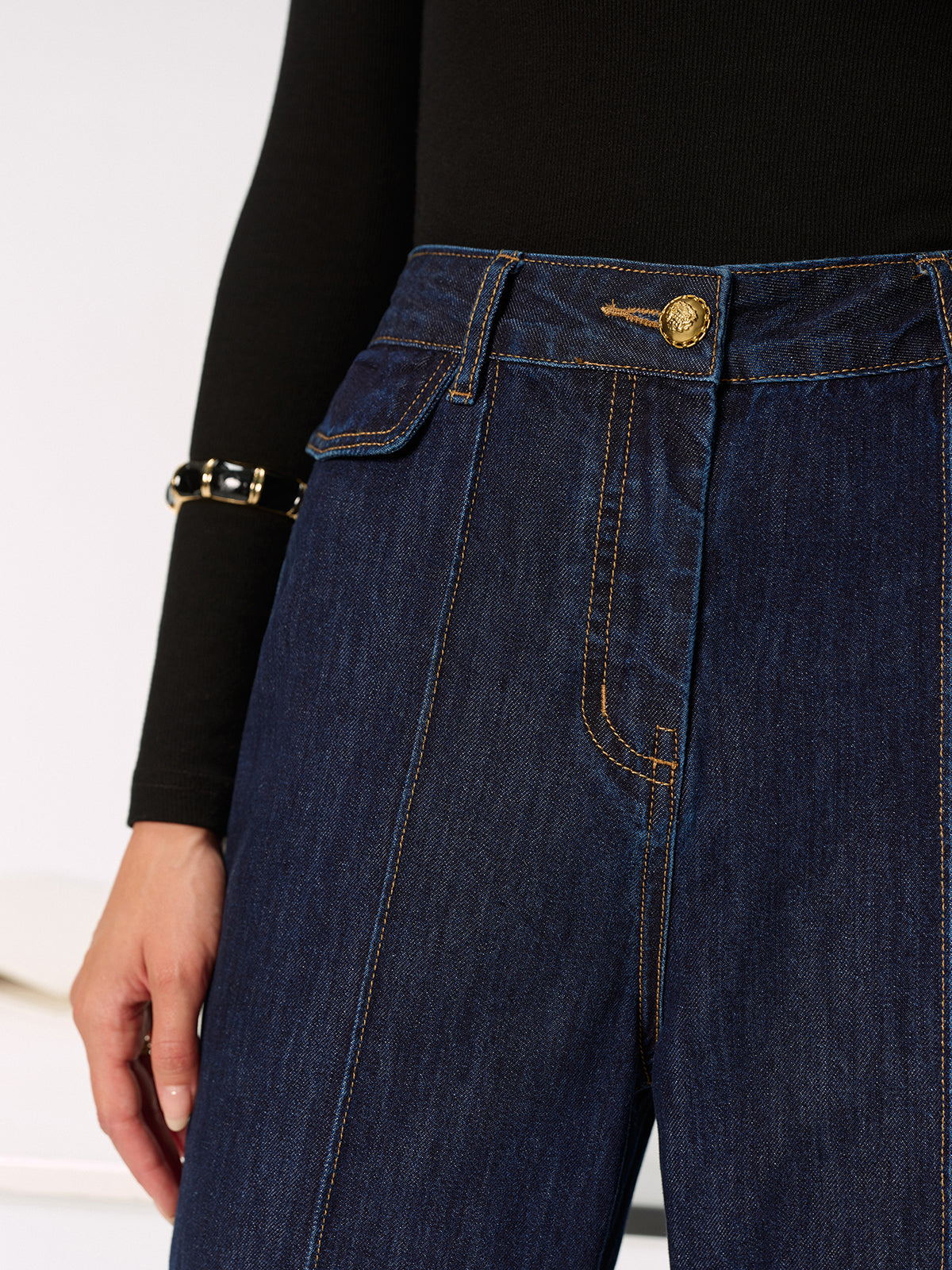 Mid-Waist Slit Denim Jeans