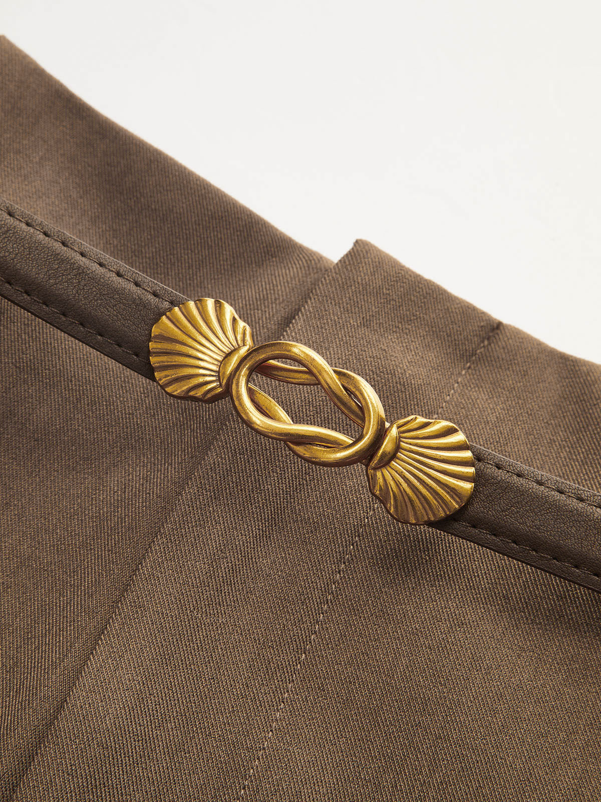 Belted Casual Mid-Waisted Pleated Pants