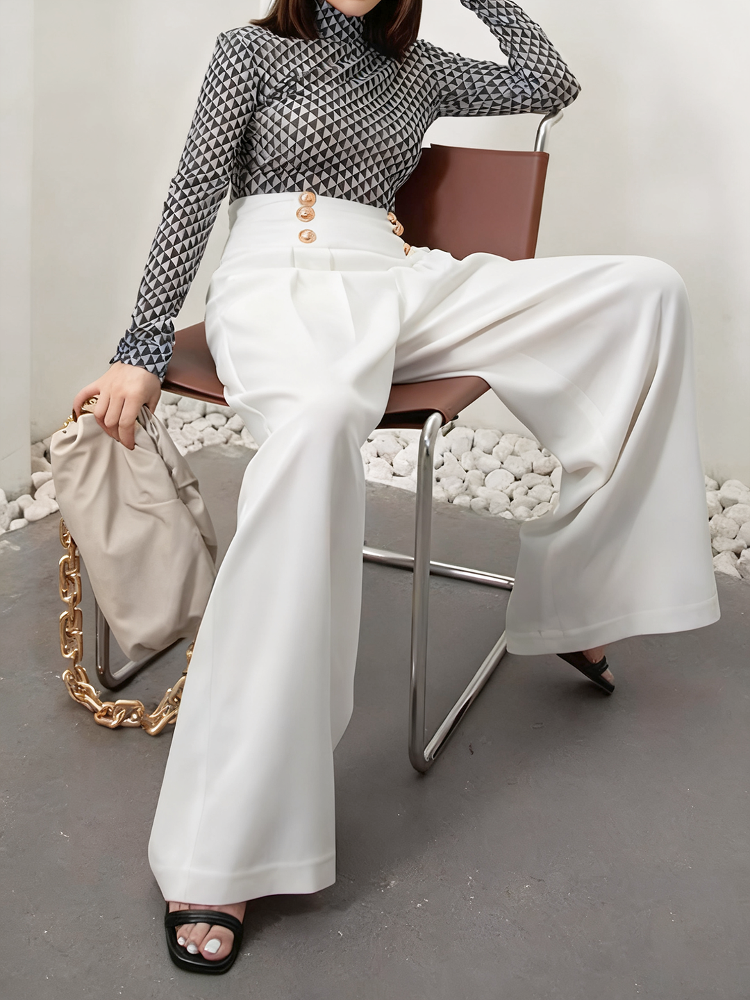 High-Waist Metal Detail Wide-Leg Pants