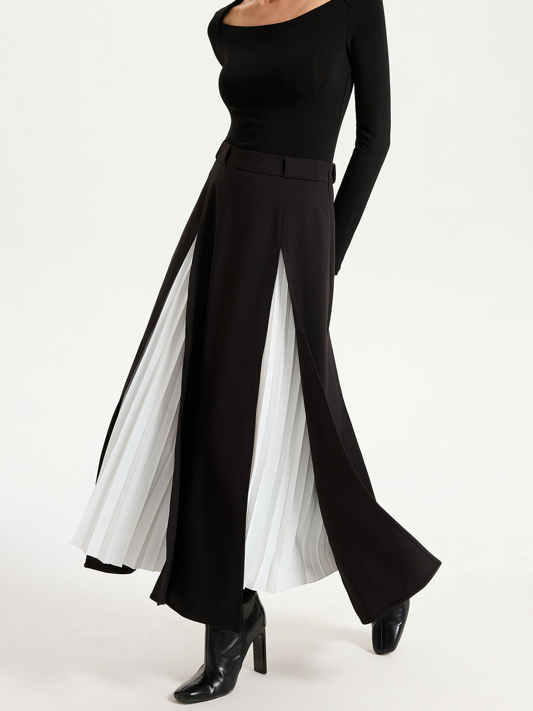 Contrast Pleated Maxi Skirts