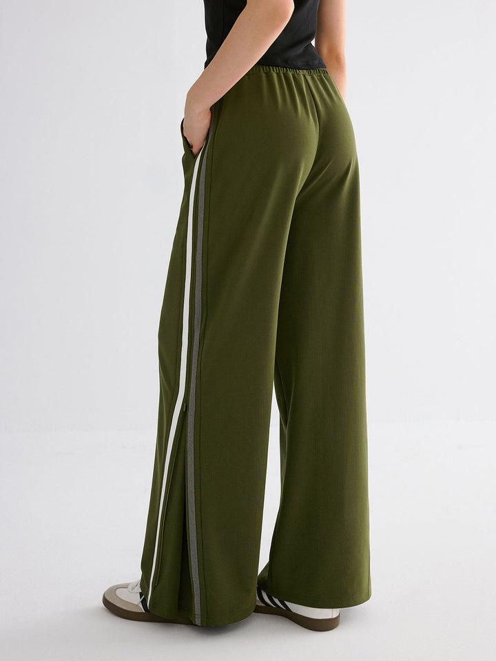 Side Stripe Slit Sweatpants