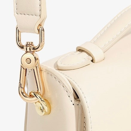 Women's Genuine Leather Elegant Saddle Bag