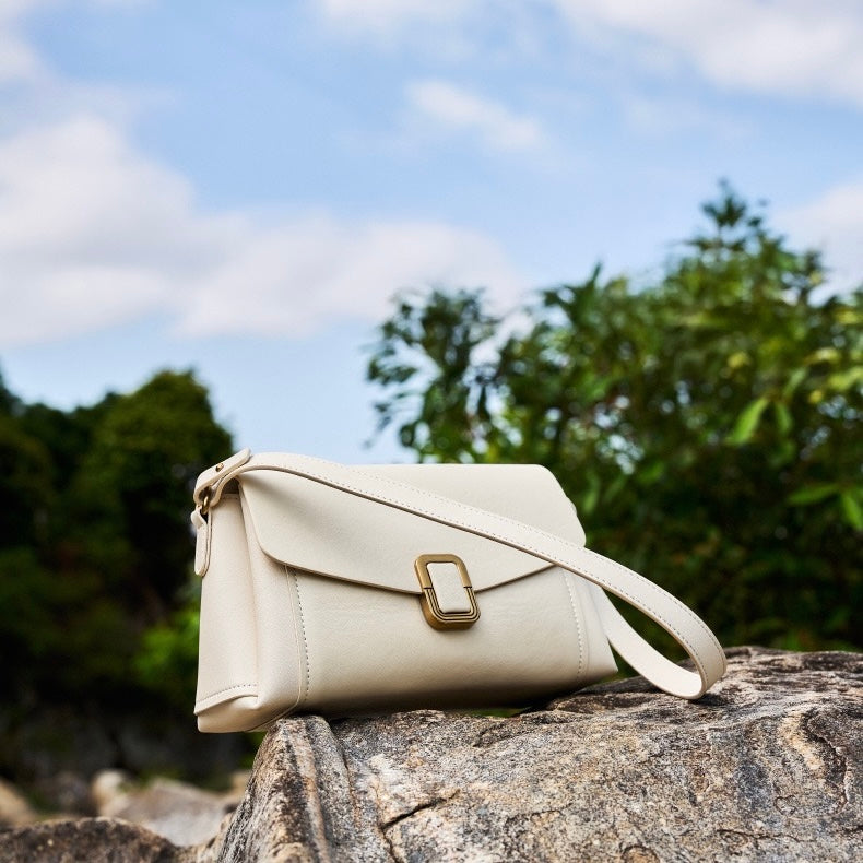 Women’s Genuine Leather Spring-Summer Commuter Tote Bag with Maillard Elegance