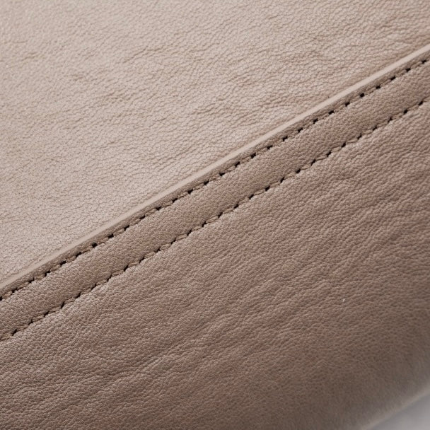 Women’s Genuine Leather Spring-Summer Commuter Tote Bag with Maillard Elegance