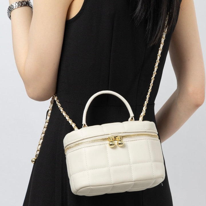 Women's Genuine Leather Textured Chain Shoulder Bag
