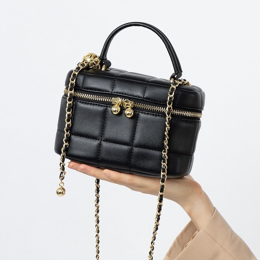 Women's Genuine Leather Textured Chain Shoulder Bag