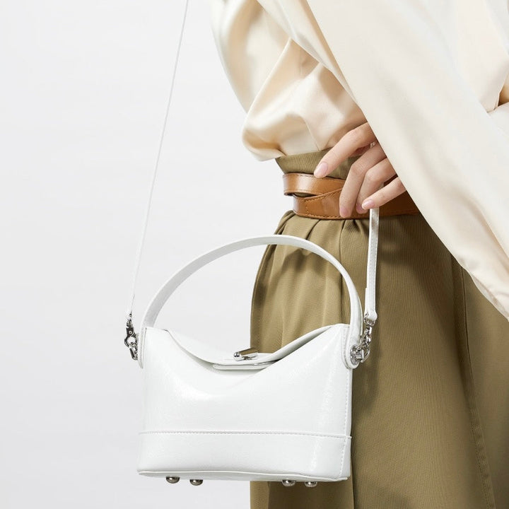 Women’s Genuine Leather Mini Bucket Shoulder Bag – Chic Turn-Lock Crossbody