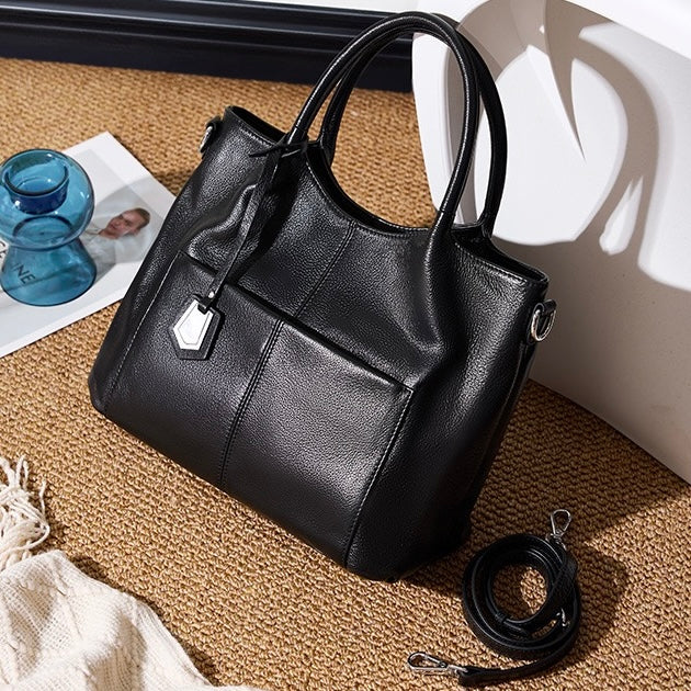 Women’s Genuine Leather Large Capacity Tote Shoulder Bag – Elegant Commuter Style