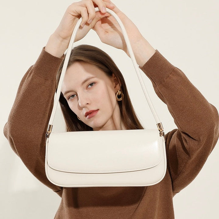 Women’s Genuine Leather Minimalist Saddle Tote – 2025 Commuter Edition