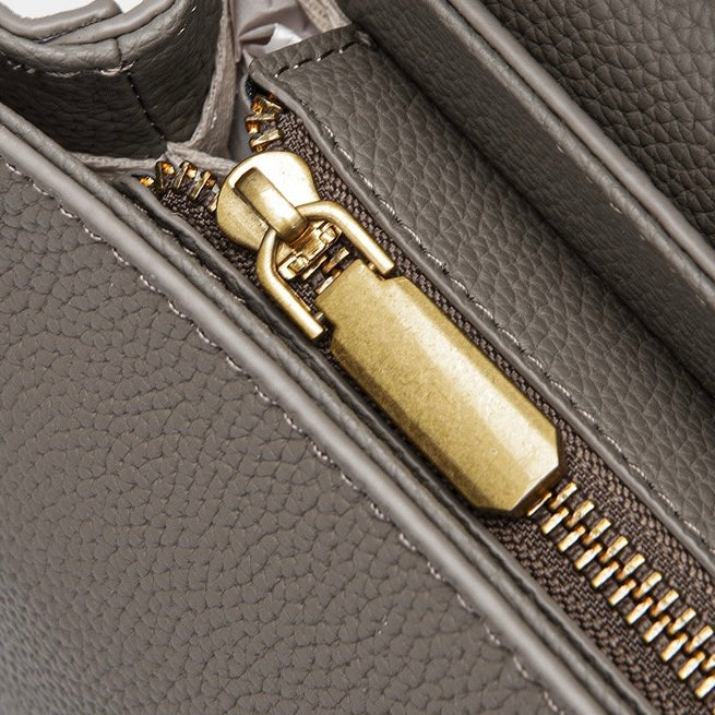 Women's Genuine Leather Shell Chain Crossbody Bag