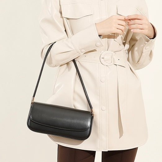 Women’s Genuine Leather Minimalist Saddle Tote – 2025 Commuter Edition