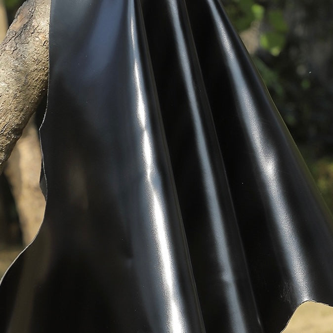 Women’s Genuine Leather Minimalist Saddle Tote – 2025 Commuter Edition