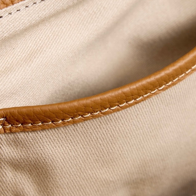 Women’s Genuine Leather Winged Pleated Tote – Minimalist Large Capacity Commuter Bag