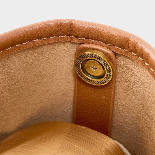 Niche Commuter Color Block Woven Shoulder Bag