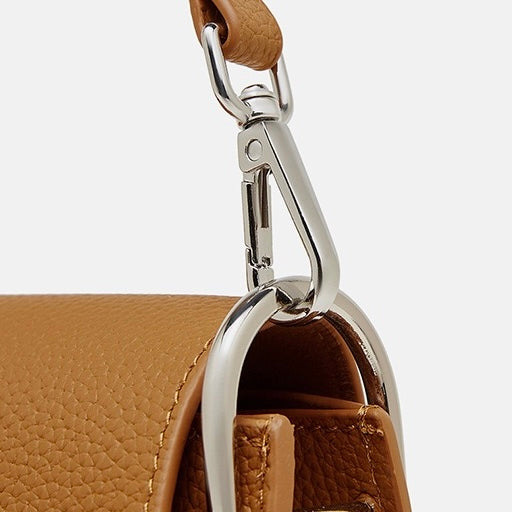 Commuter Minimalist Genuine Leather Saddle Bag