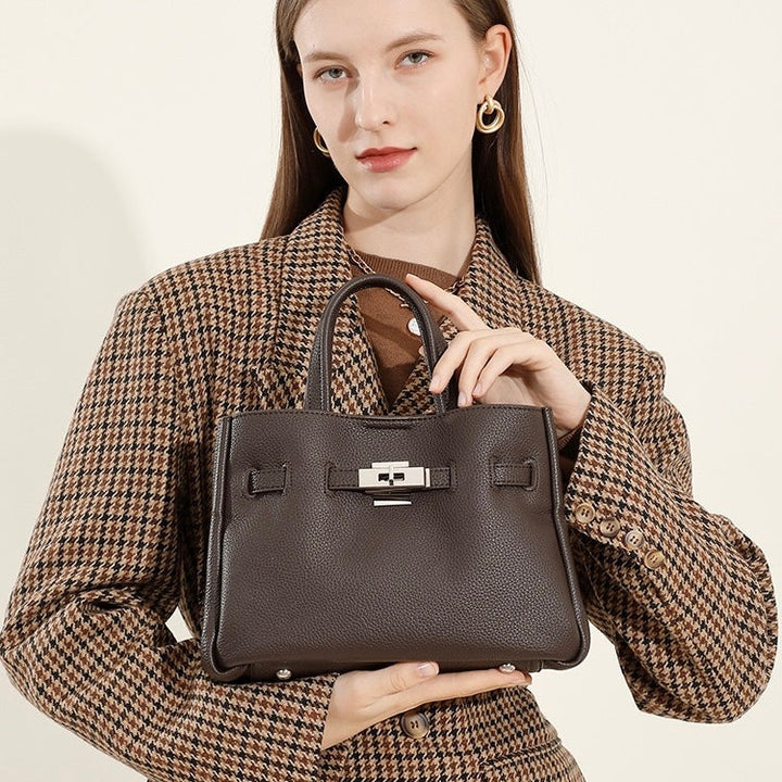 Women's Elegant Pebble Genuine Leather Crossbody Bag