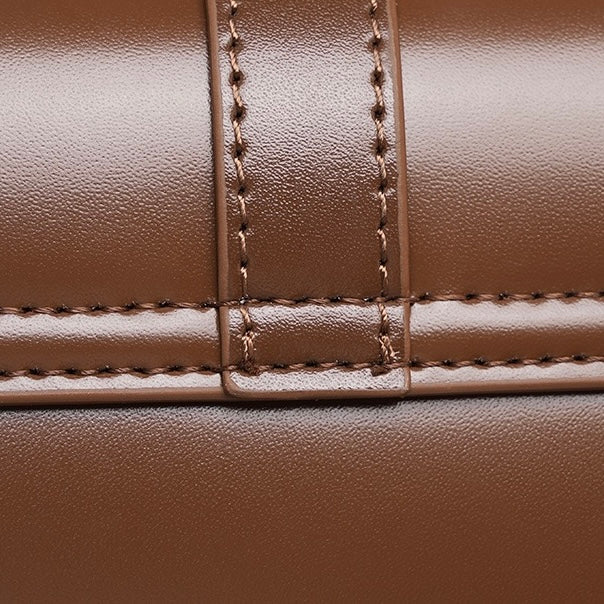 Women’s Genuine Leather Vintage Crossbody Shoulder Baguette Bag