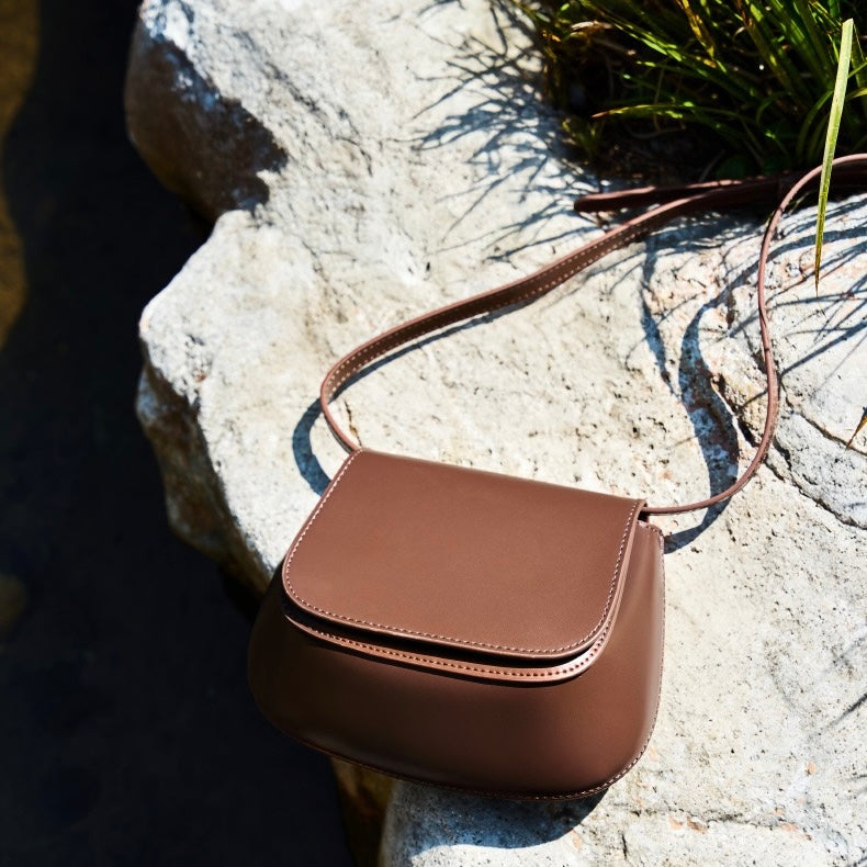 Women’s Genuine Leather Chic Crossbody Saddle Bucket Bag