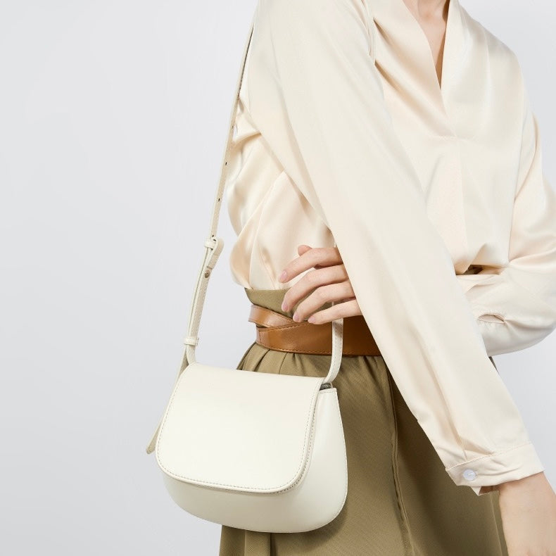 Women’s Genuine Leather Chic Crossbody Saddle Bucket Bag