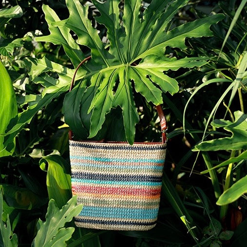 Women's Genuine Leather Summer Color Blocking Straw Woven Bucket Bag