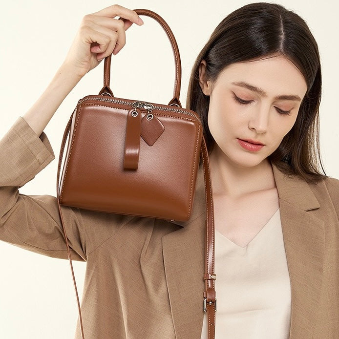 Women’s Genuine French Inspired Chic & Niche Crossbody Bag