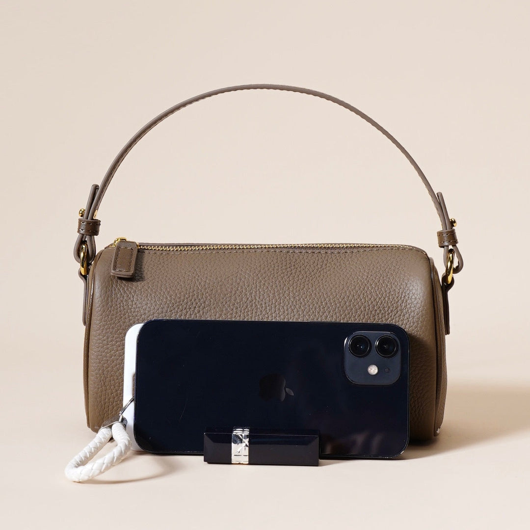 Women’s Genuine Leather Minimalist Quilted Crossbody Clutch Bag